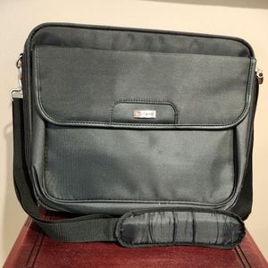 Targus Laptop Bag